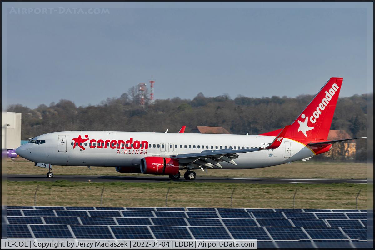 TC-COE, 2011 Boeing 737-86J C/N 36881, 2011 Boeing 737-86J, c/n: 36881