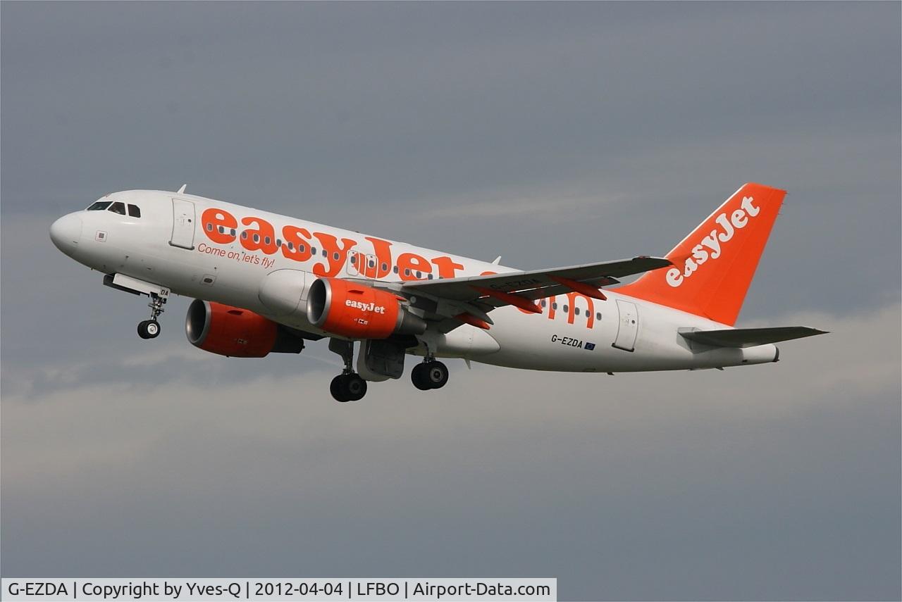 G-EZDA, 2008 Airbus A319-111 C/N 3413, Airbus A319-111, Take off rwy 32L Toulouse-Blagnac Airport (LFBO-TLS)