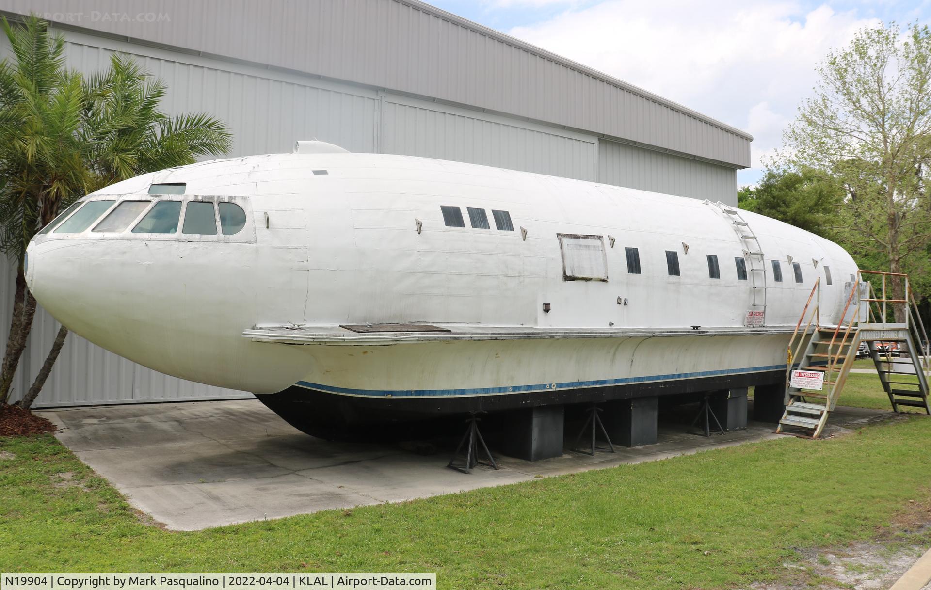 N19904, 1939 Boeing SA-307B Stratoliner C/N 1997, Boeing 307B
