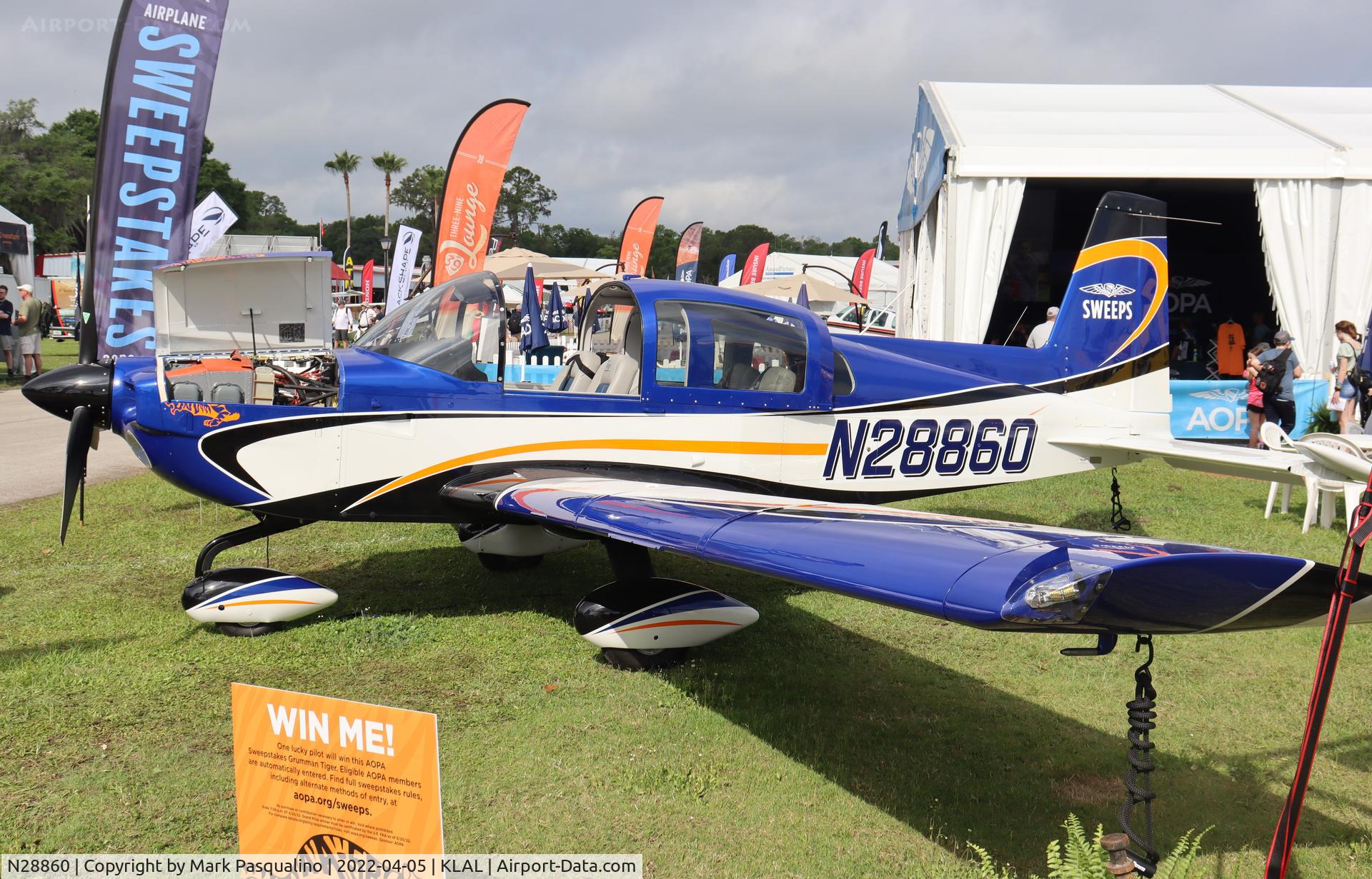 N28860, 1978 Grumman American AA-5B Tiger C/N AA5B0867, Grumman American AA-5B