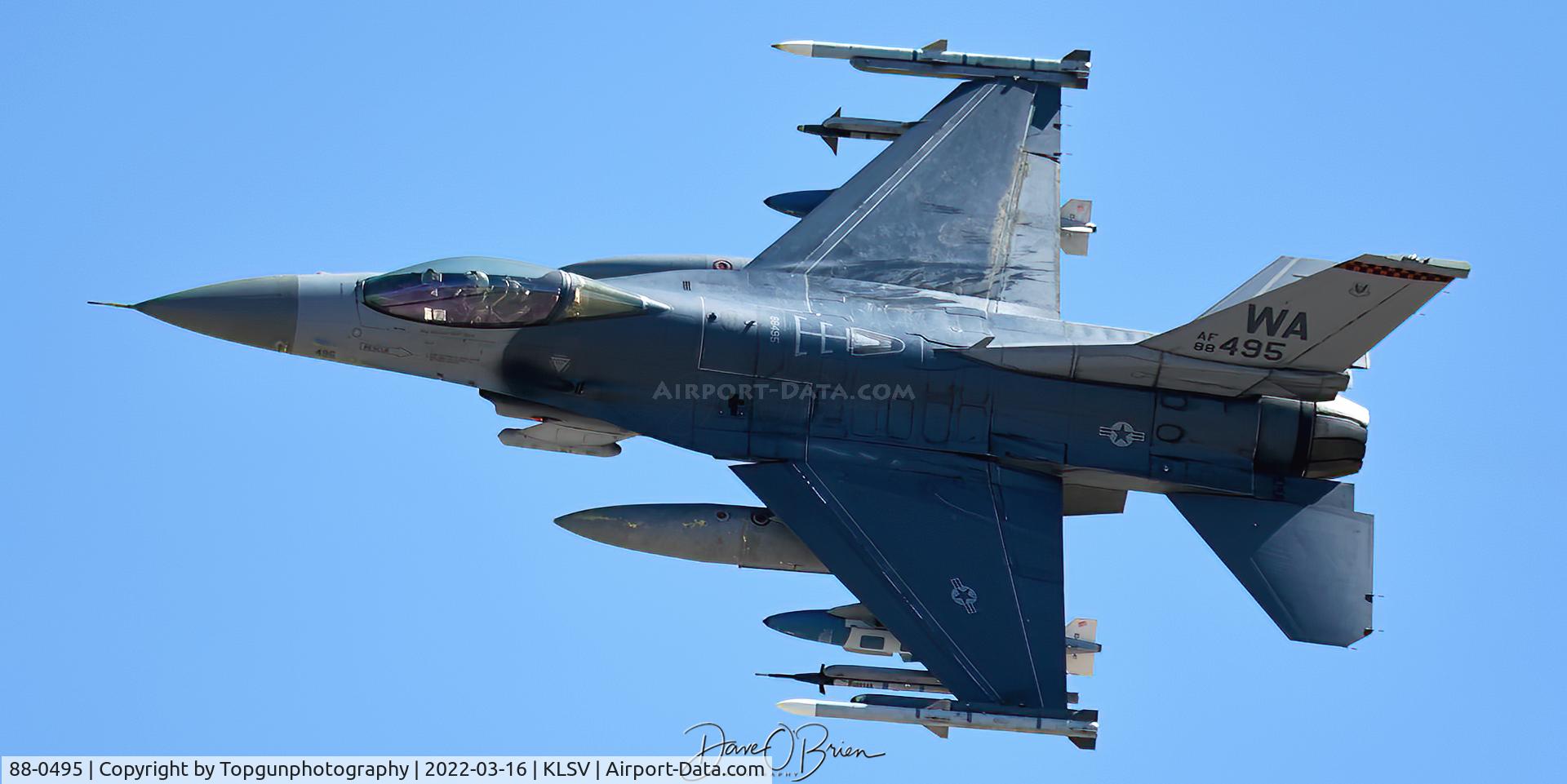 88-0495, 1989 General Dynamics F-16C Fighting Falcon C/N 1C-97, Off to the range