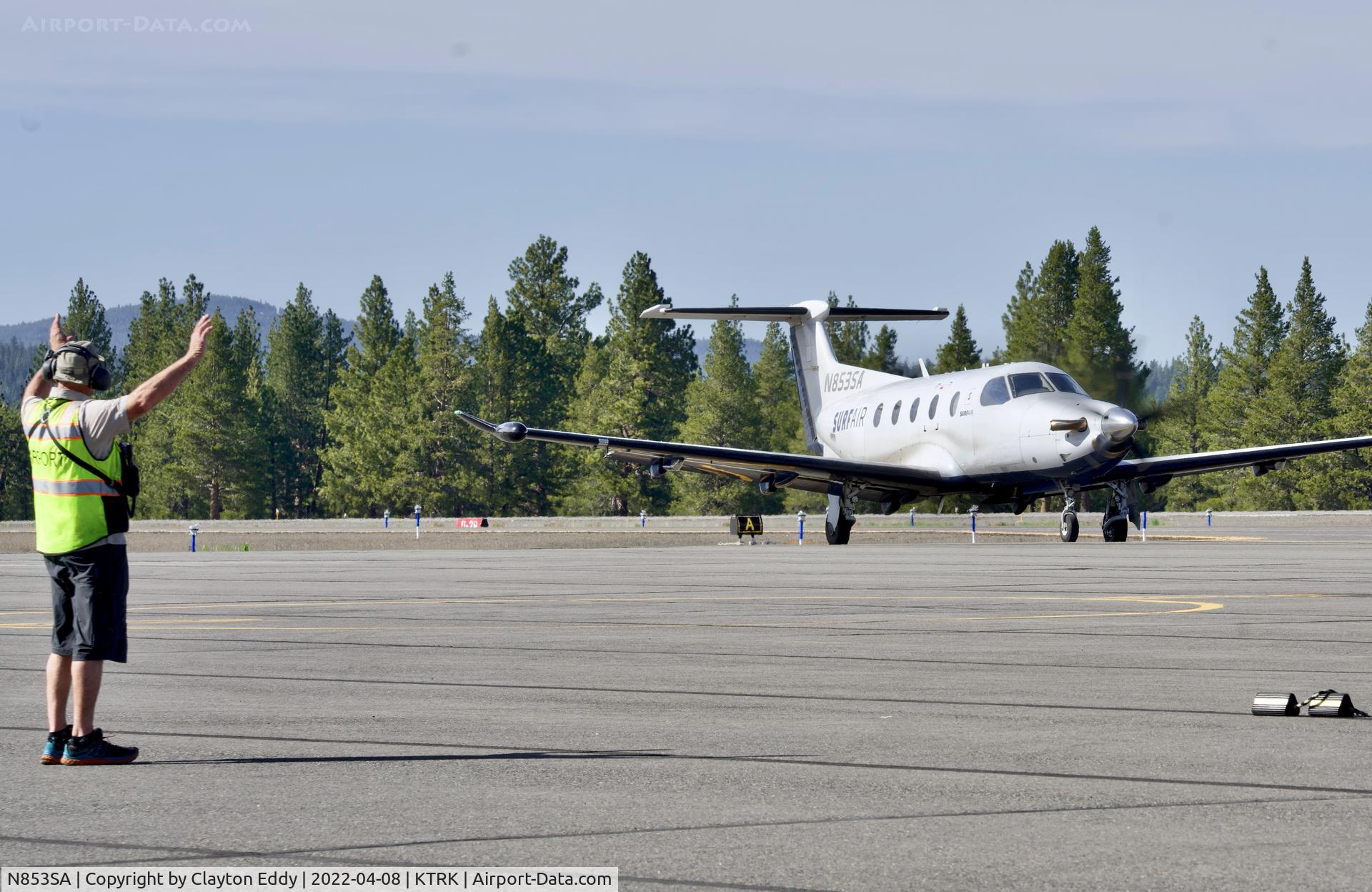 N853SA, 2015 Pilatus PC-12/47E C/N 1586, Truckee Tahoe Airport in California 2022.