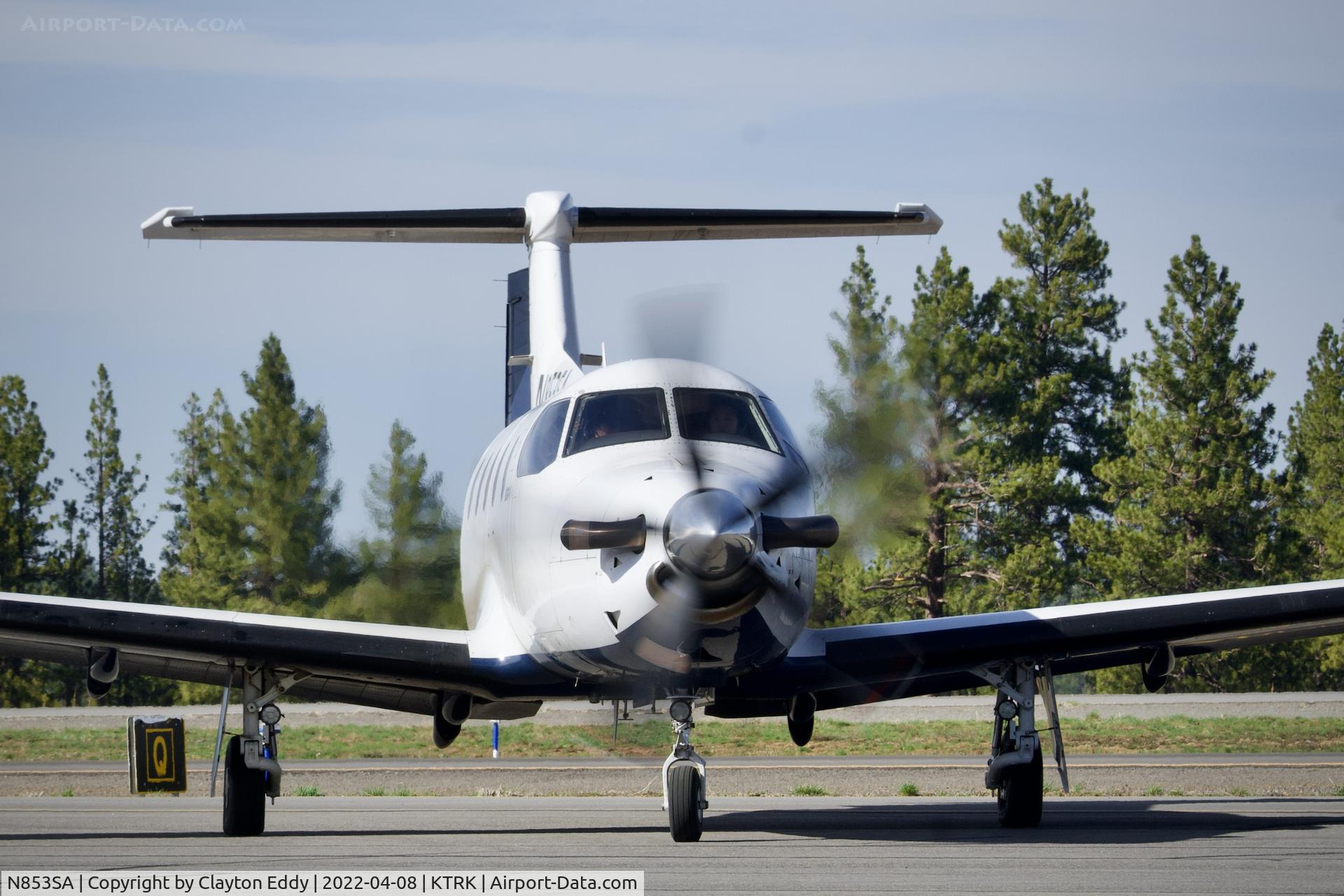 N853SA, 2015 Pilatus PC-12/47E C/N 1586, Truckee Tahoe Airport in California 2022.