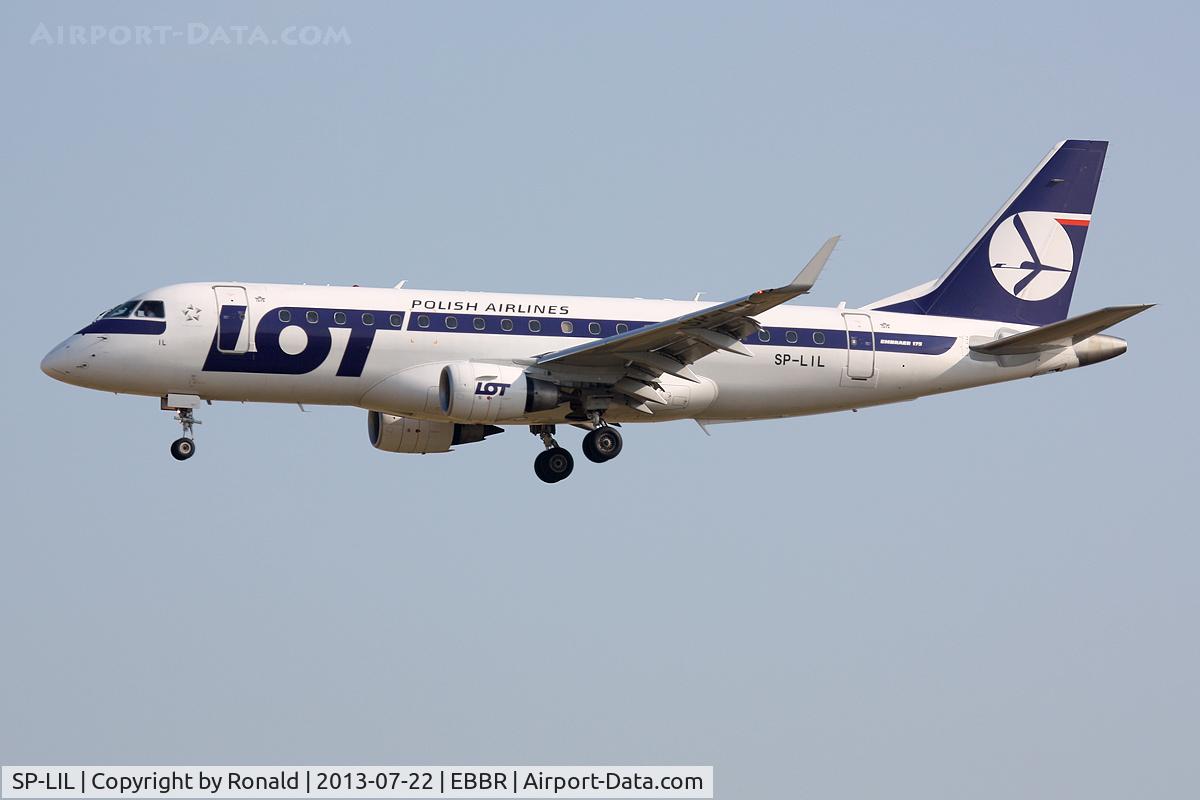 SP-LIL, 2010 Embraer 175LR (ERJ-170-200LR) C/N 17000306, at bru