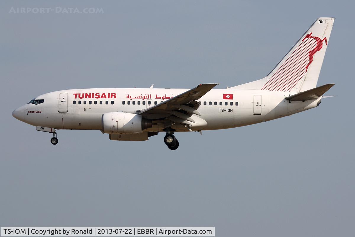 TS-IOM, 1999 Boeing 737-6H3 C/N 29498, at bru