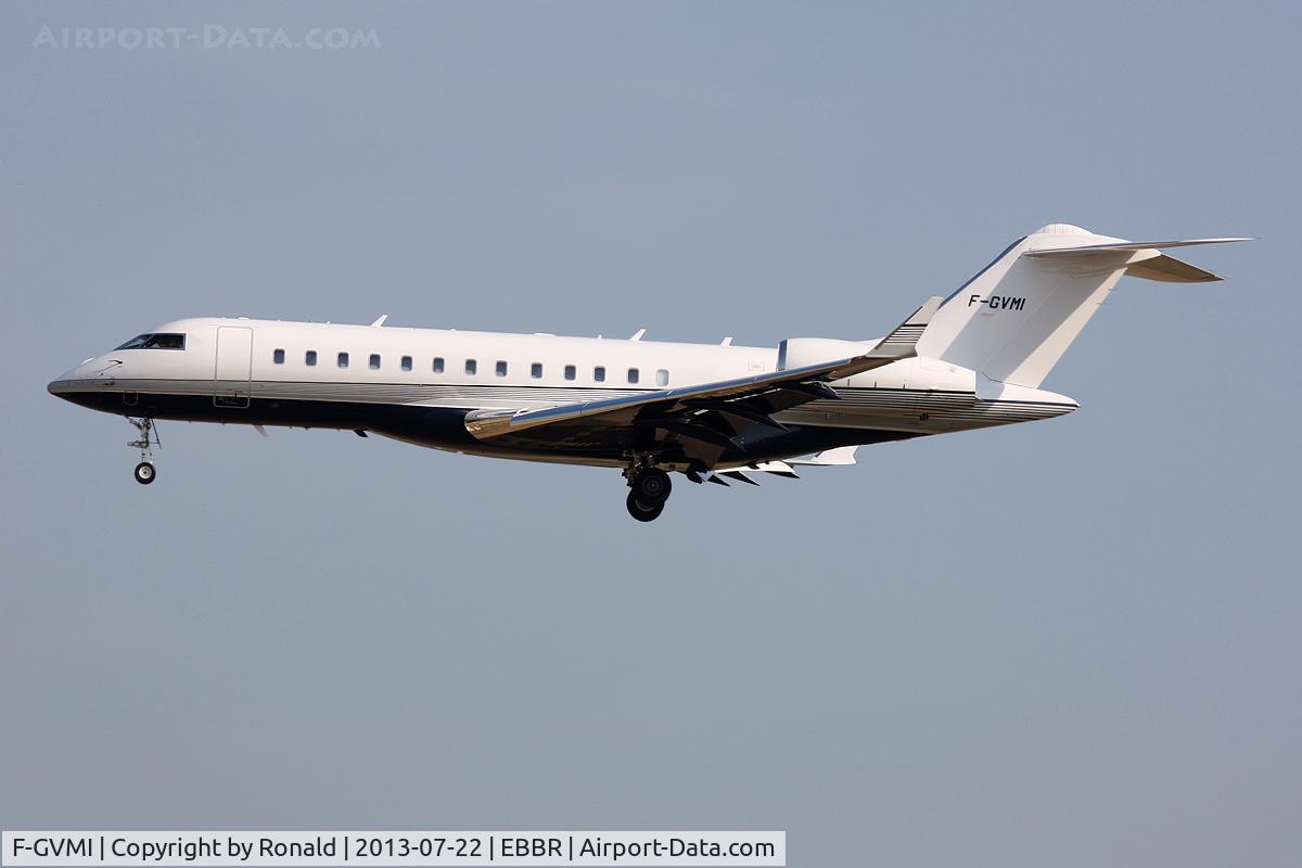 F-GVMI, 2011 Bombardier BD-700-1A10 Global Express C/N 9456, at bru