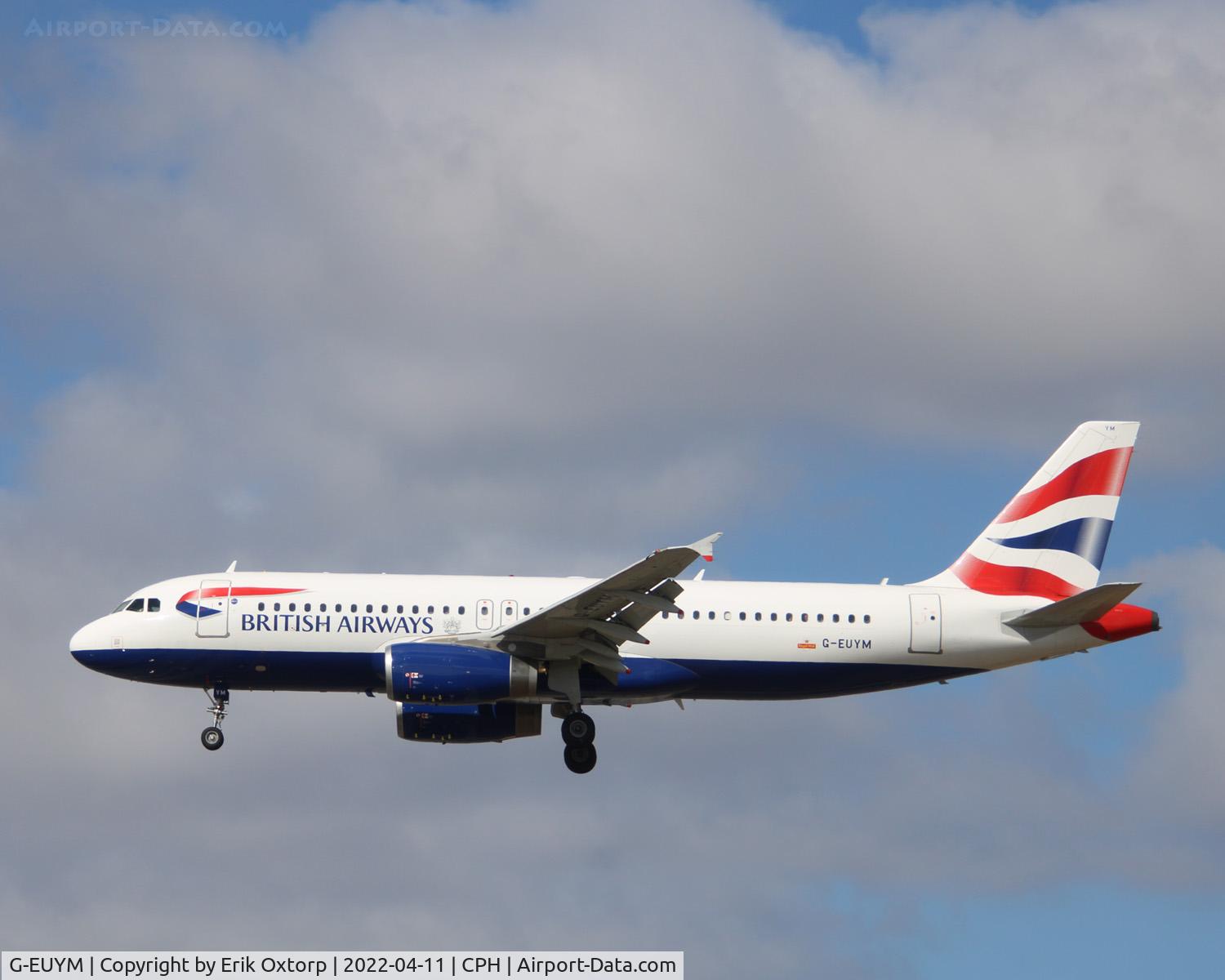 G-EUYM, 2011 Airbus A320-232 C/N 4791, G-EUYM landing rw 22L