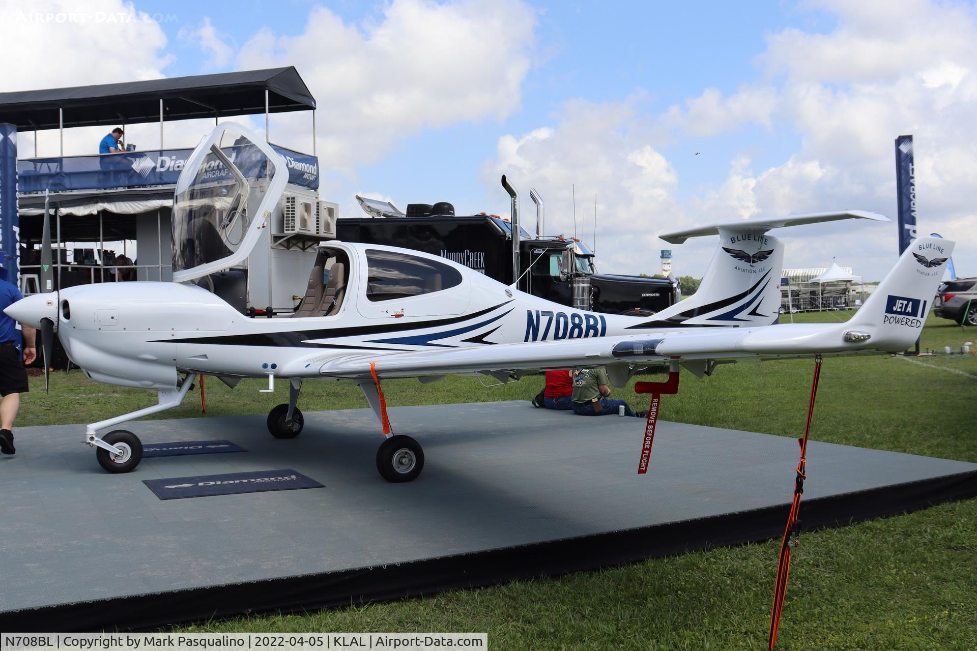 N708BL, 2022 Diamond DA-40 NG Diamond Star Diamond Star C/N 40.NC169, Diamond DA 40 NG