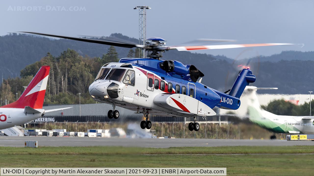 LN-OID, 2015 Sikorsky S-92A C/N 920282, Takeoff rwy. 35.