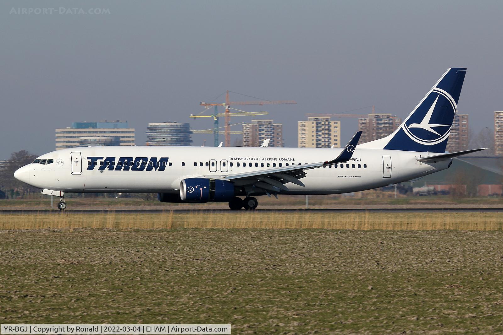 YR-BGJ, 2017 Boeing 737-82R C/N 63701, at spl