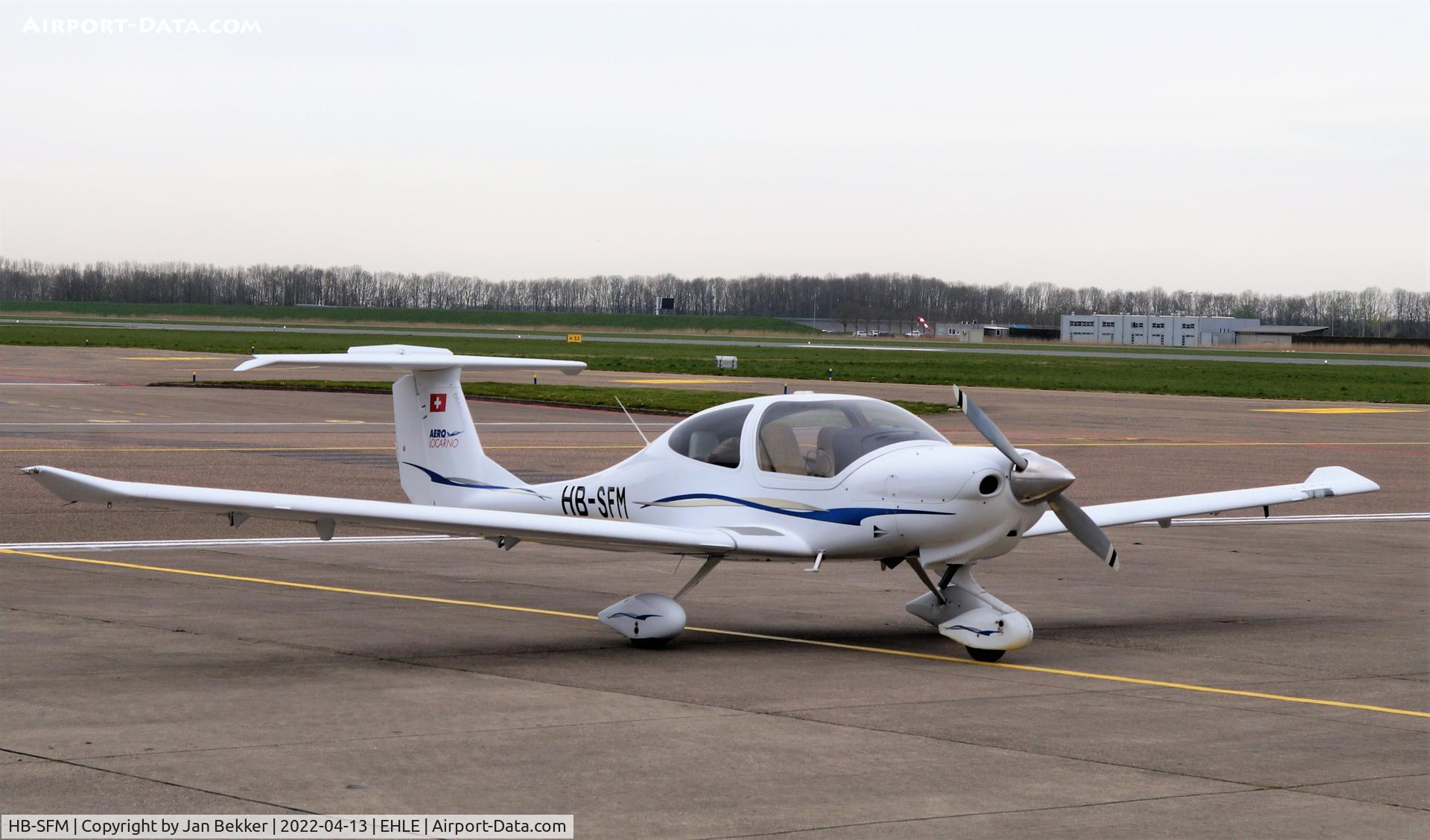 HB-SFM, Diamond DA-40 Diamond Star Diamond Star C/N 40.463, Lelystad Airport