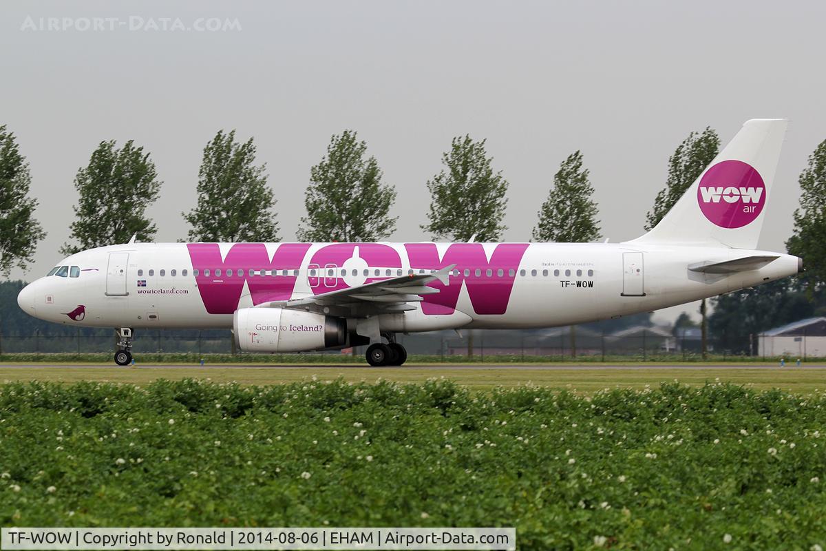 TF-WOW, 2015 Airbus A330-343 C/N 1624, at spl