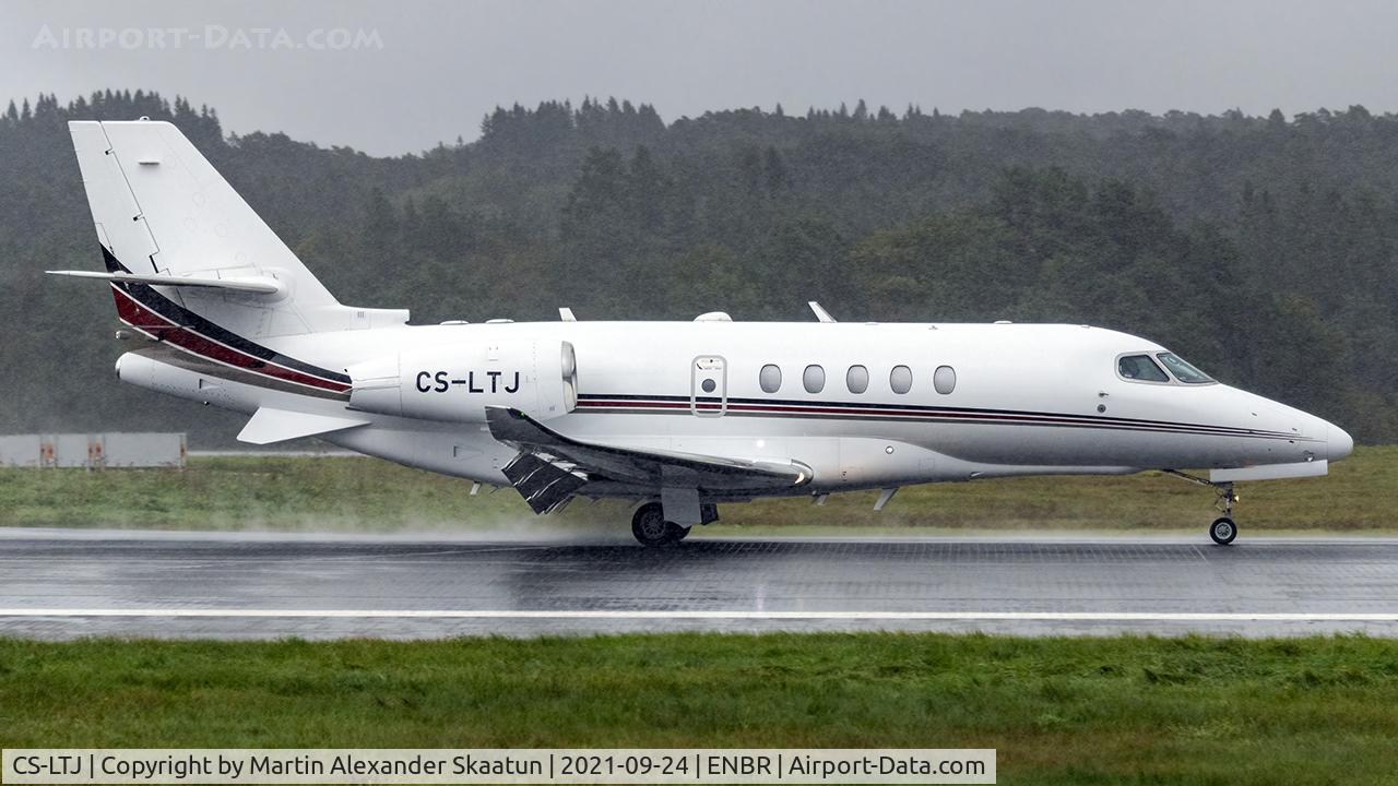 CS-LTJ, 2018 Cessna 680A Citation Latitude C/N 680A-0165, Landing rwy. 17.