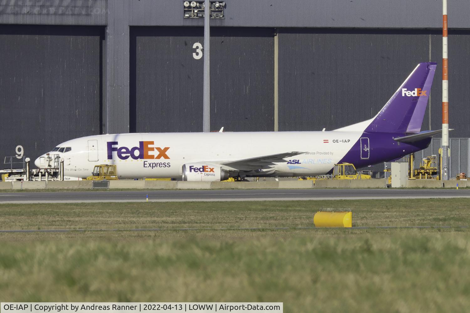 OE-IAP, 1998 Boeing 737-4M0 C/N 29206, FedEx Express opb ASL Airlines Boeing 737