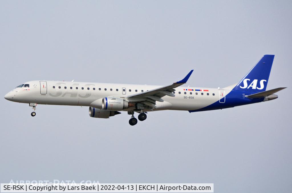 SE-RSK, 2007 Embraer 195LR (ERJ-190-200LR) C/N 19000120, SAS Link