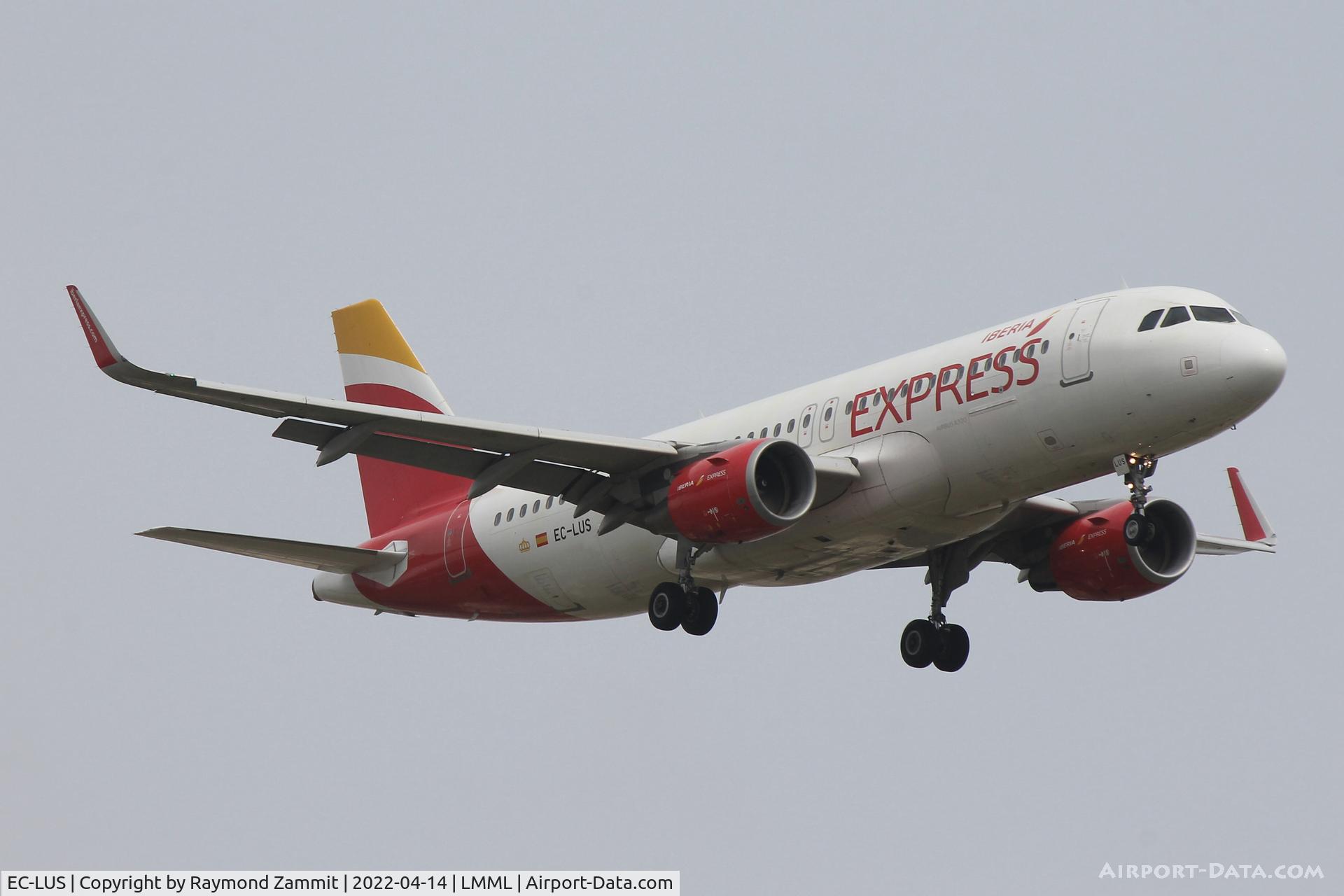 EC-LUS, 2013 Airbus A320-216 C/N 5501, A320 EC-LUS Iberia Express