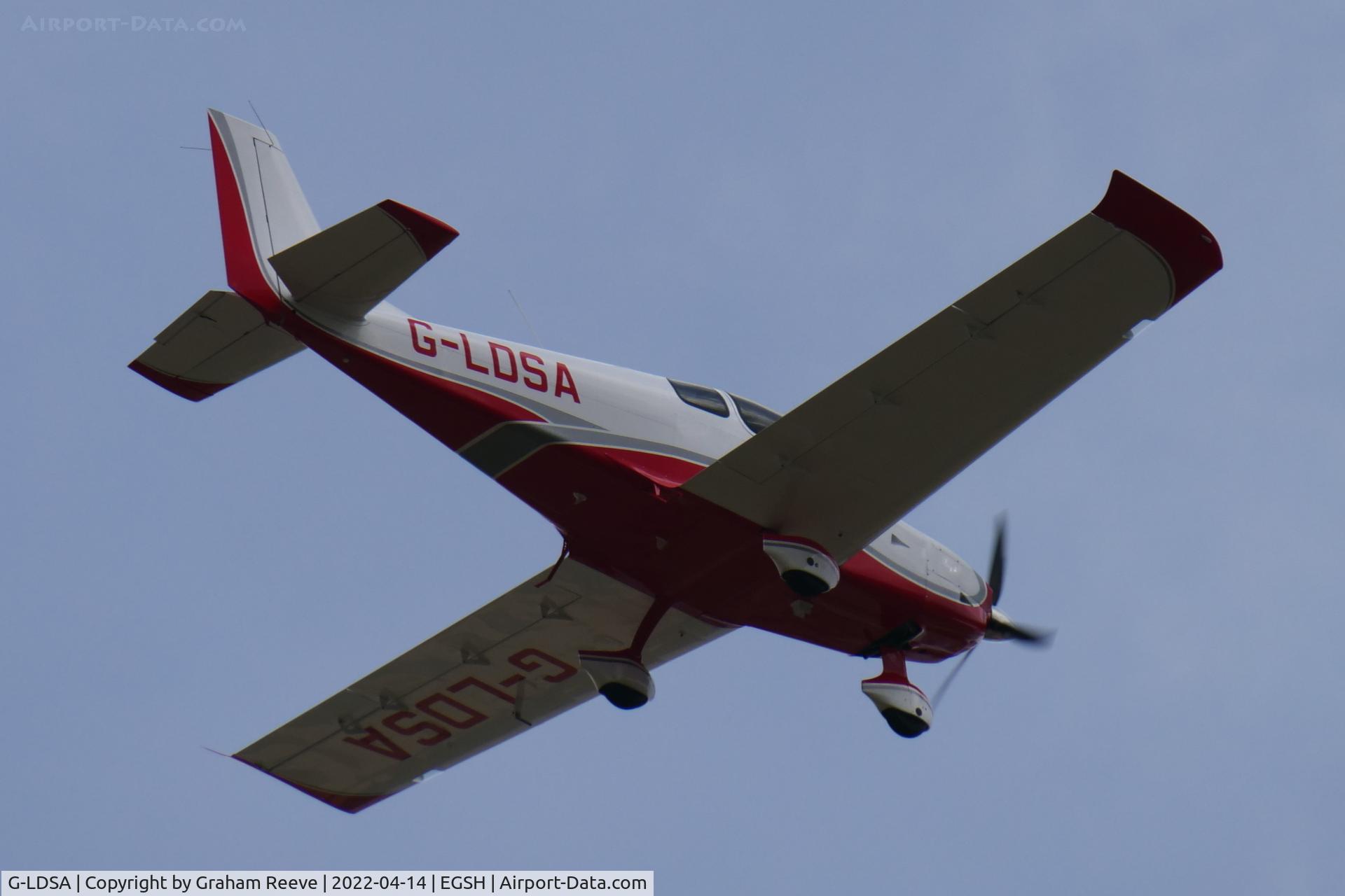 G-LDSA, 2016 The Airplane Factory Sling 4 C/N LAA 400-15412, Departing from Norwich.