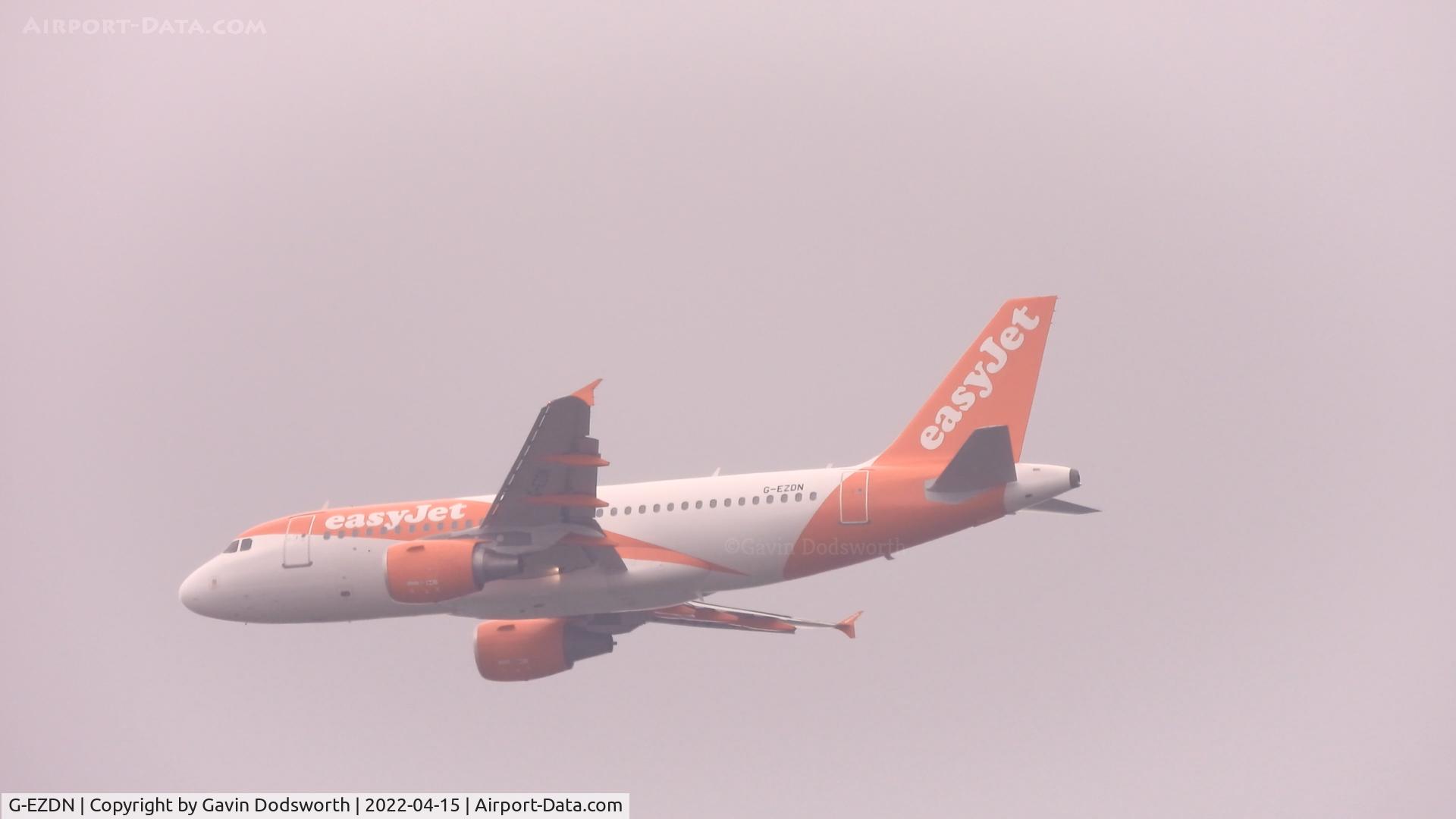 G-EZDN, 2008 Airbus A319-111 C/N 3569, Over Darlington on April 15th 2022 whilst on crew training at Teesside Airport.
