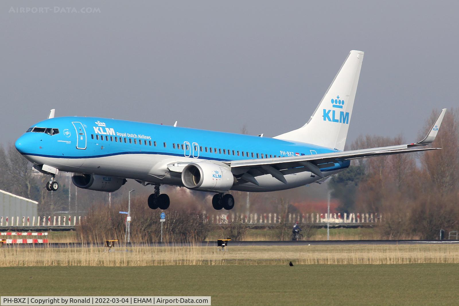 PH-BXZ, 2008 Boeing 737-8K2 C/N 30368, at spl