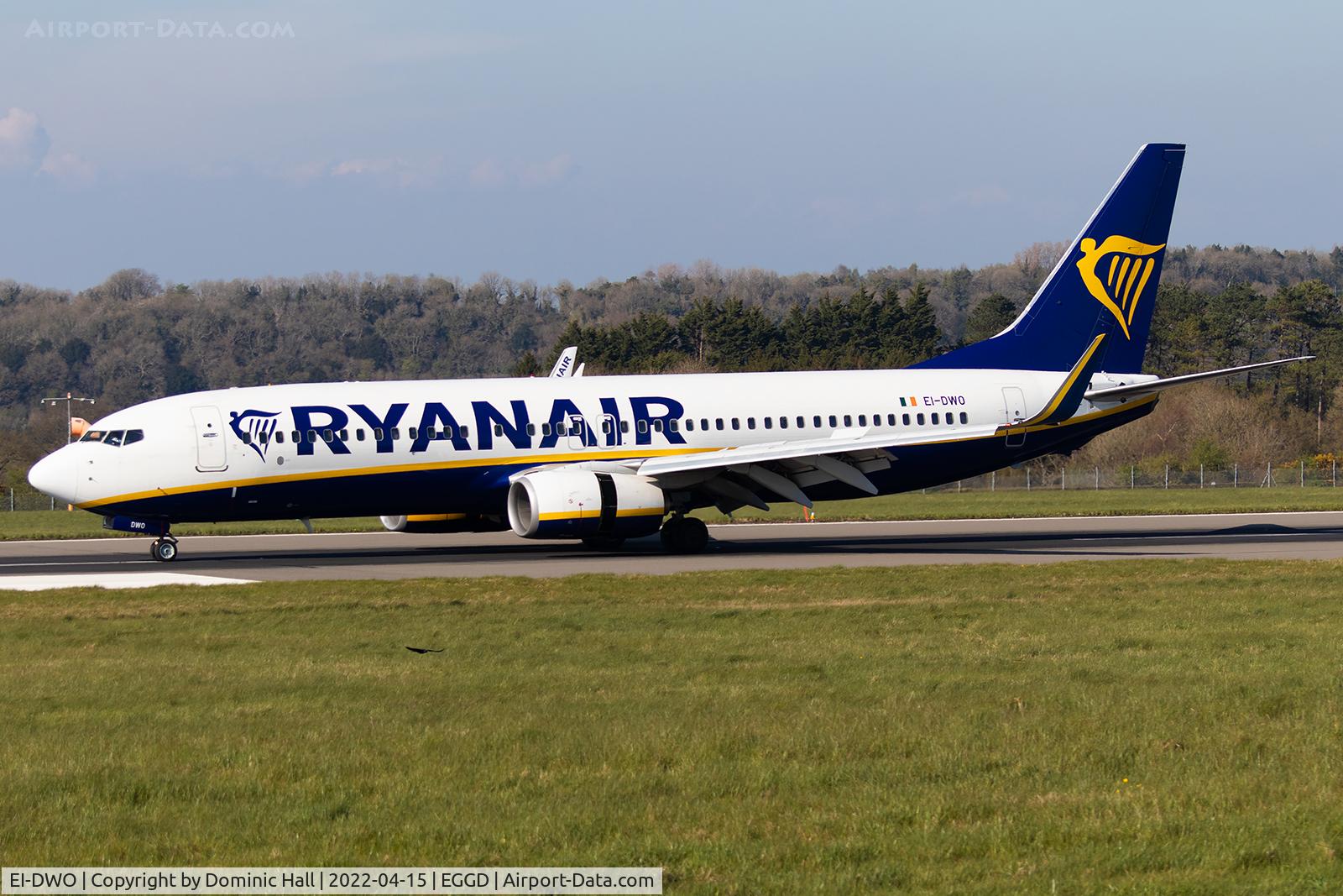 EI-DWO, 2007 Boeing 737-8AS C/N 36079, EGGD 15/04/22