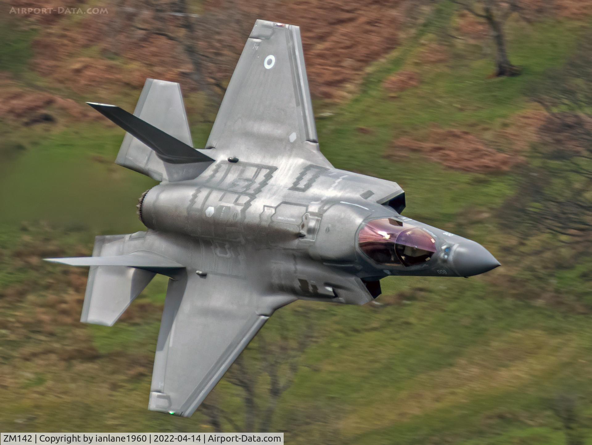 ZM142, 2016 Lockheed F-35B Lightning II C/N BK-08, LFA17 Low Level