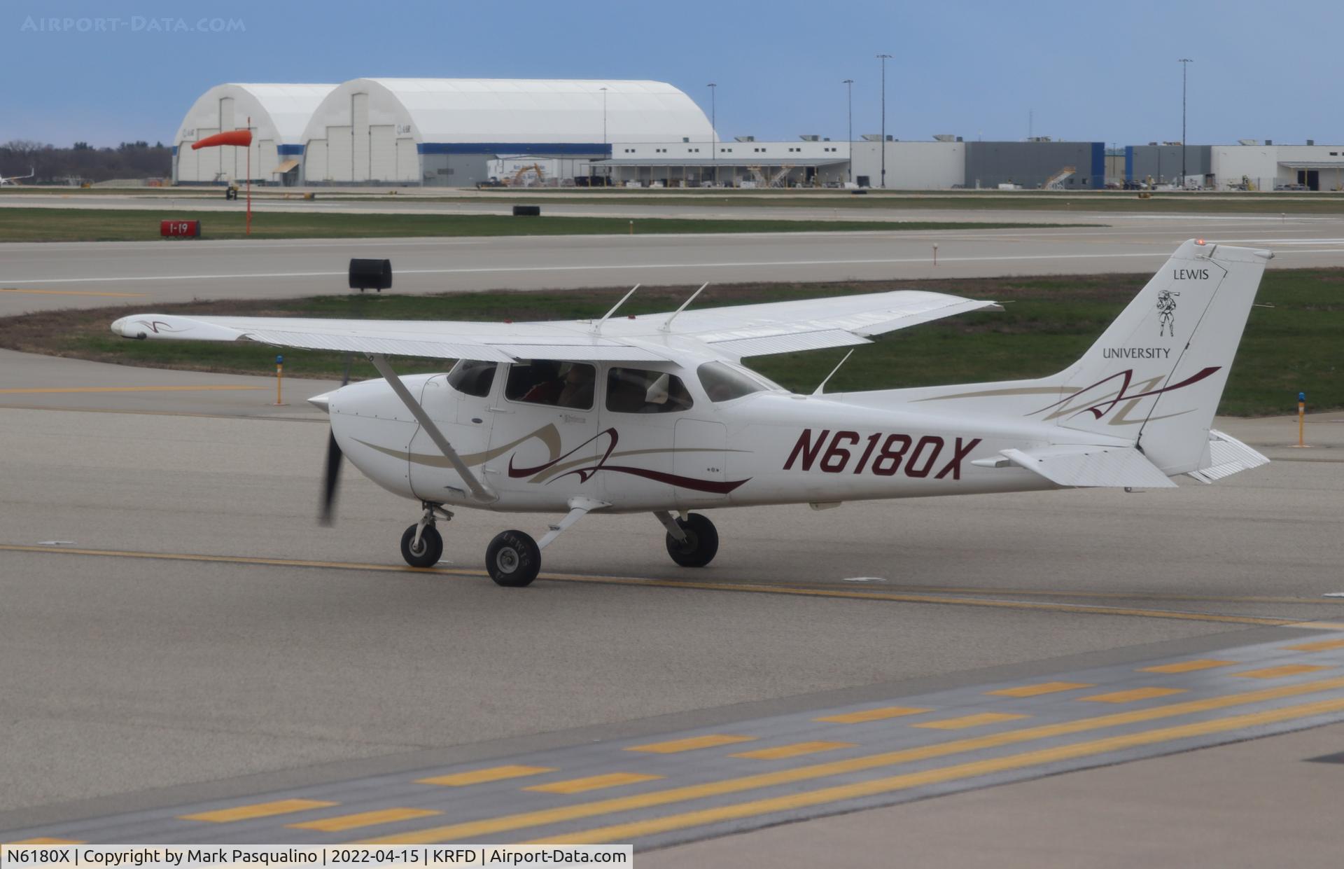 N6180X, 2008 Cessna 172S C/N 172S-10707, Cessna 172S