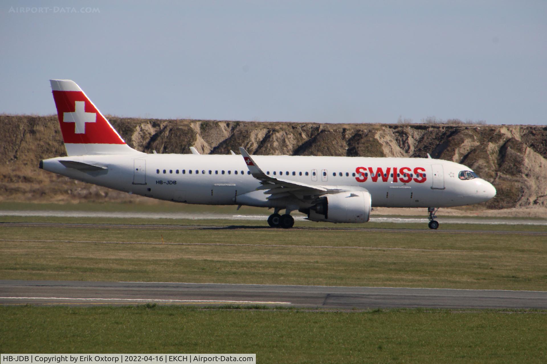 HB-JDB, 2020 Airbus A320-271N C/N 9379, HB-JDB taxi for take off rw 04R