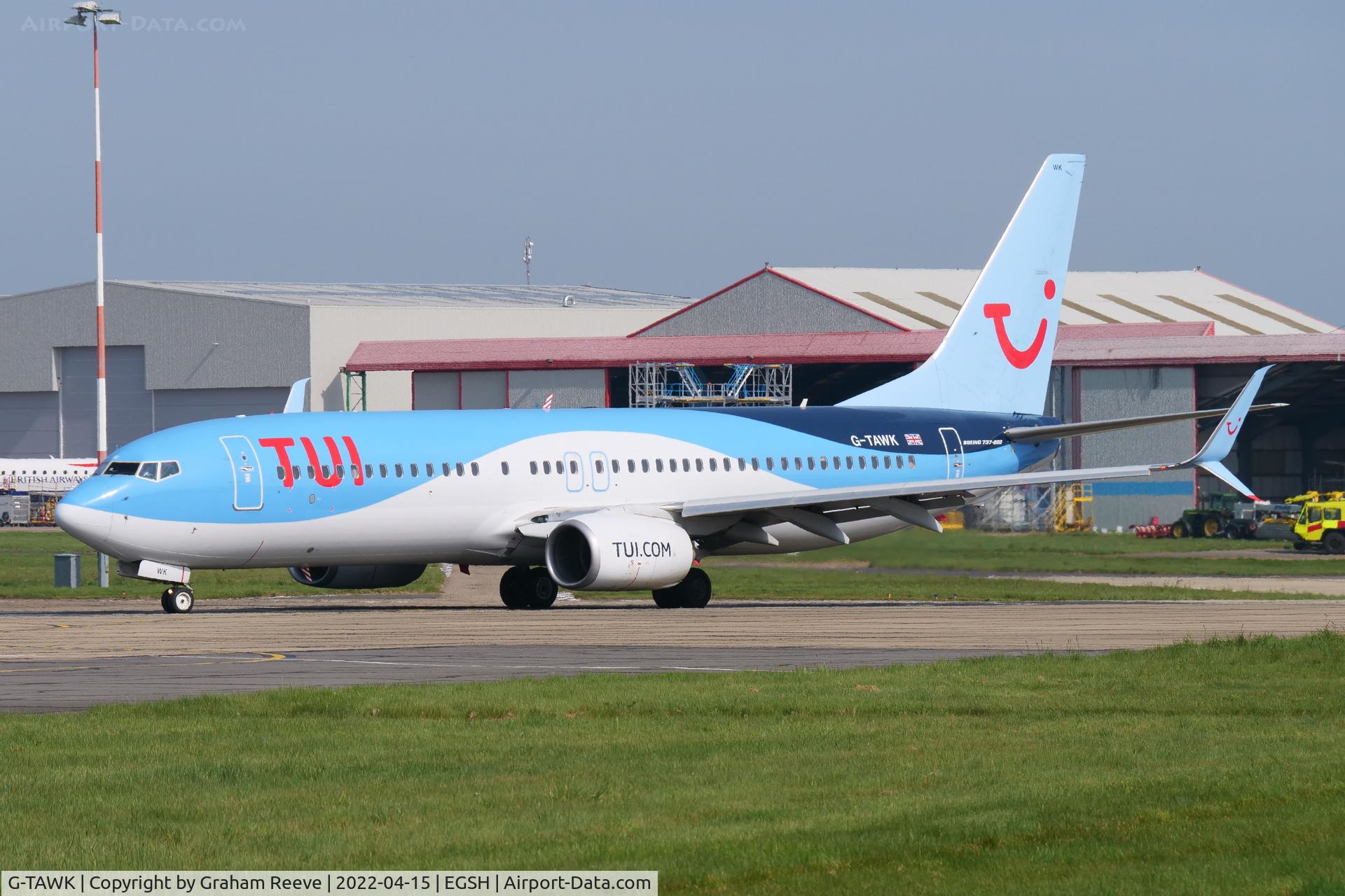 G-TAWK, 2012 Boeing 737-8K5 C/N 37239, Departing from Norwich.