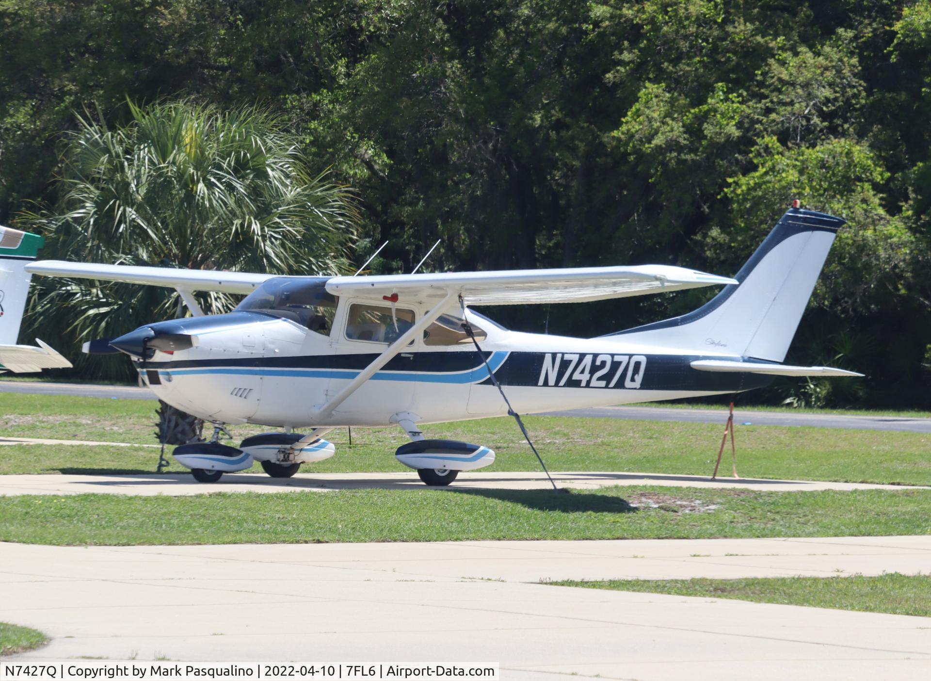 N7427Q, 1972 Cessna 182P Skylane C/N 18261067, Cessna 182P