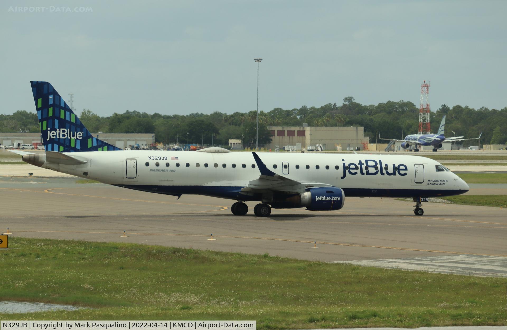 N329JB, Embraer ERJ-190-100 IGW 190AR C/N 19000433, ERJ-190-100 IGW