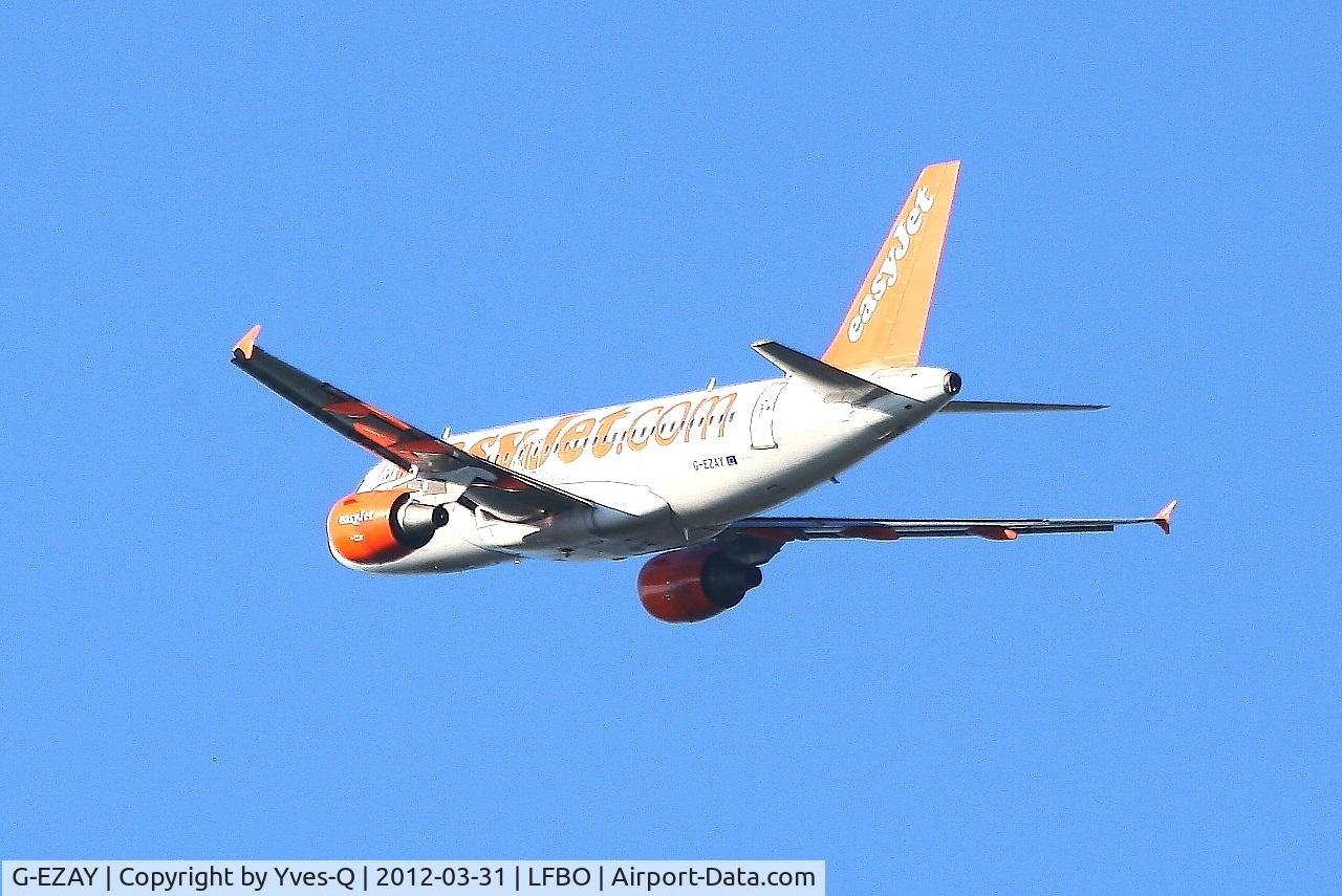G-EZAY, 2006 Airbus A319-111 C/N 2827, Airbus A319-111, Climbing from rwy 32R, Toulouse Blagnac Airport (LFBO-TLS)