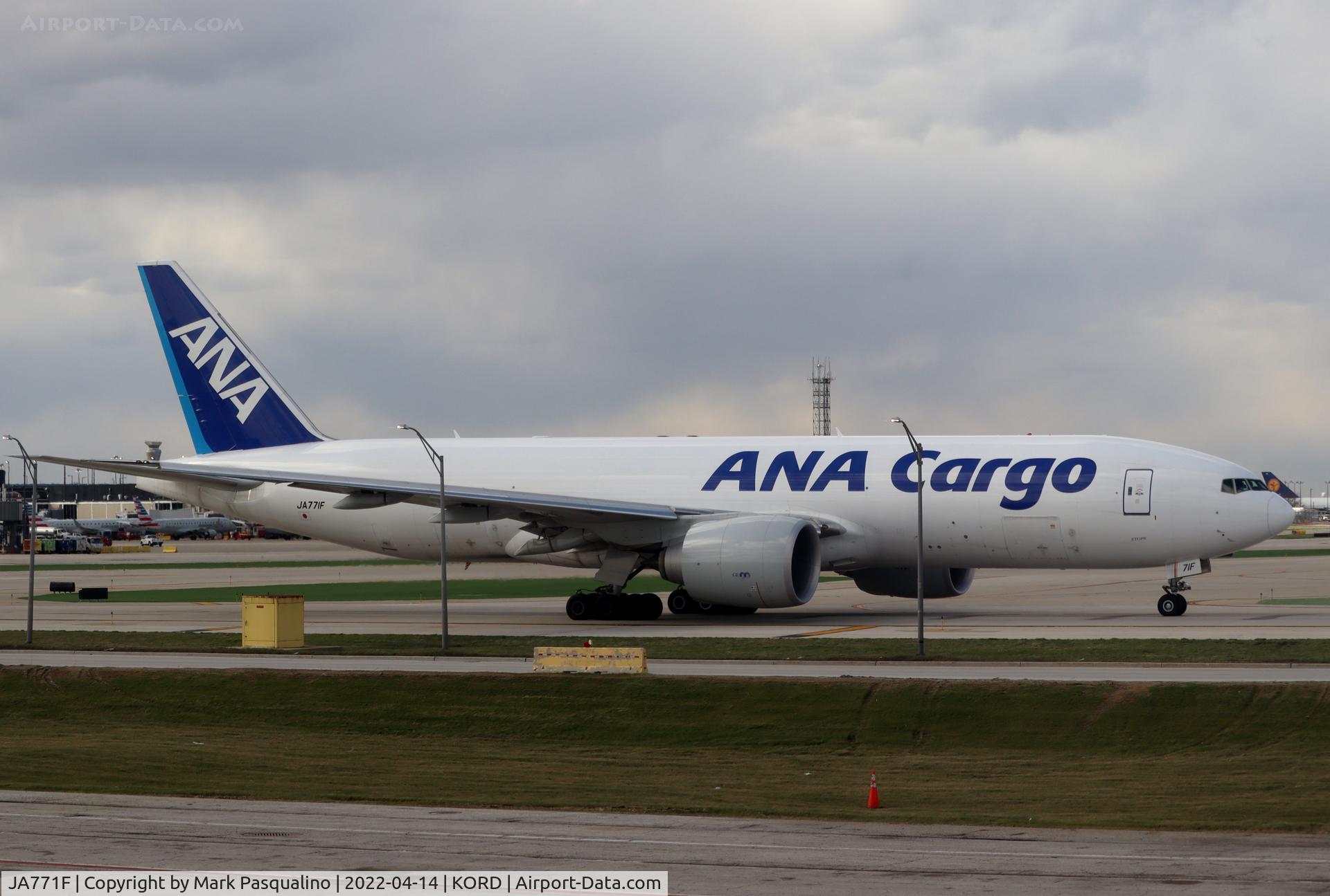 JA771F, 2018 Boeing 777-F C/N 65756, Boeing 777-F