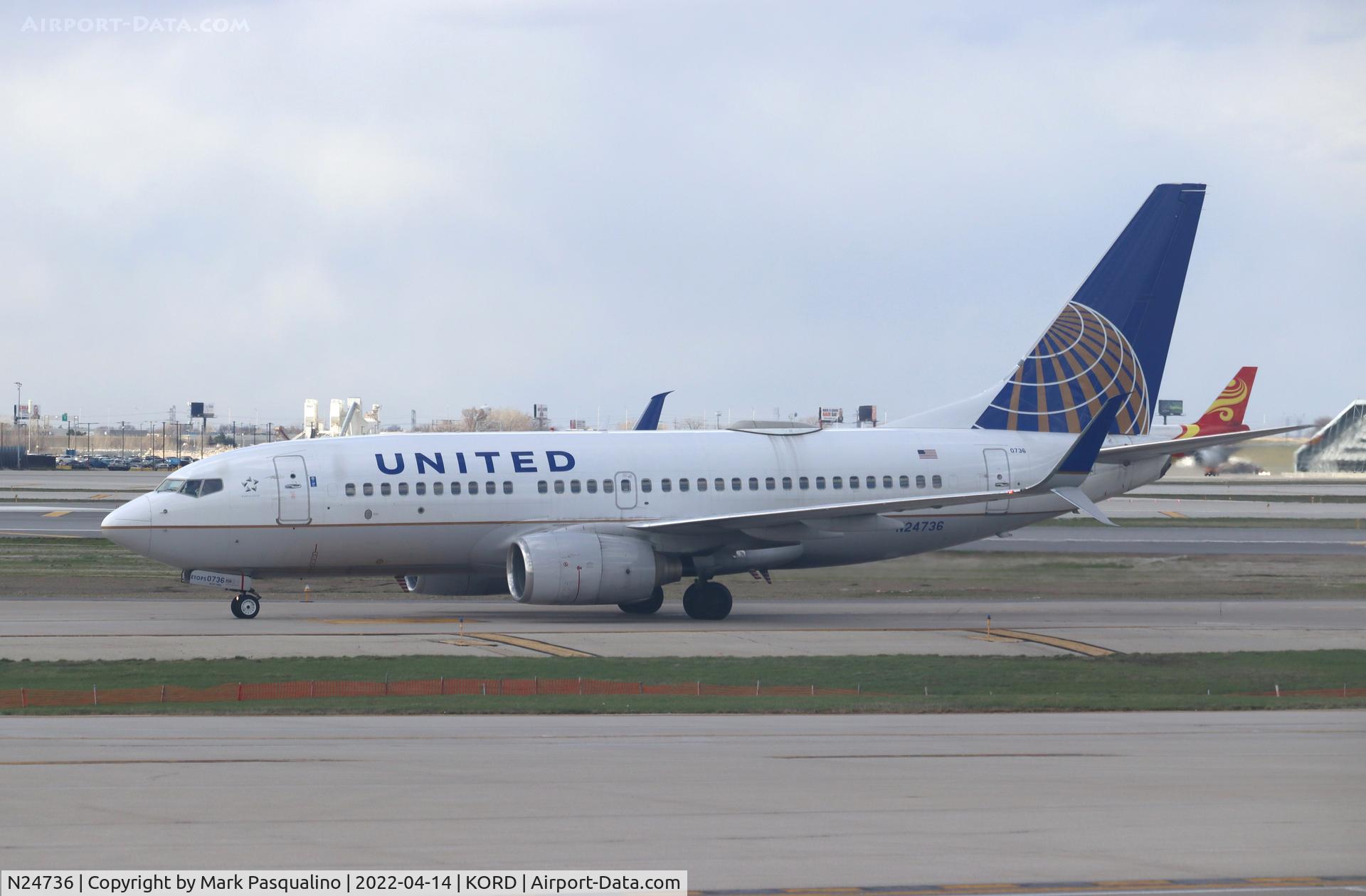 N24736, 1999 Boeing 737-724 C/N 28803, Boeing 737-724