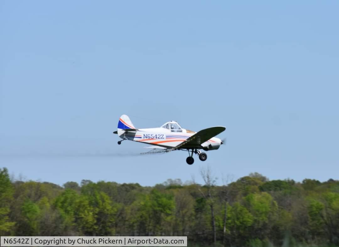N6542Z, 1962 Piper PA-25-235 Pawnee C/N 25-2081, Spraying wheat fields near Spiro Oklahoma