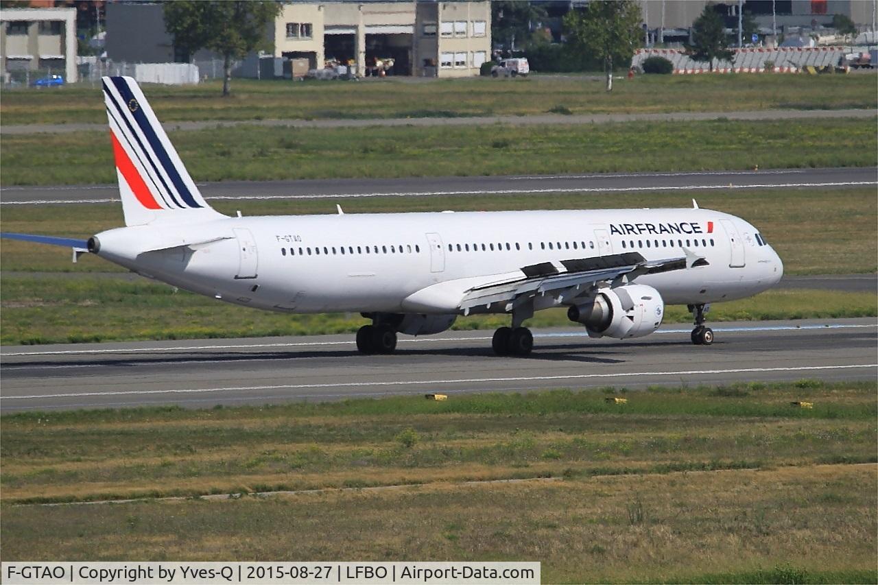 F-GTAO, 2007 Airbus A321-211 C/N 3098, Airbus A321-211, Reverse thrust landing rwy 14R, Toulouse-Blagnac airport (LFBO-TLS)