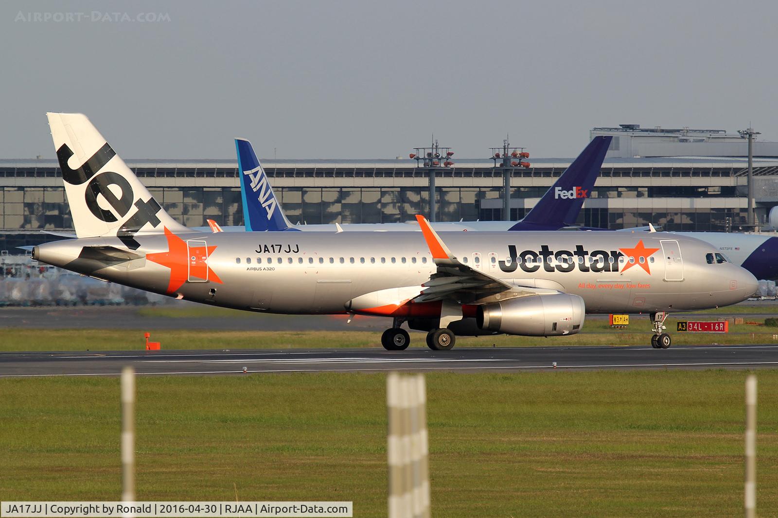 JA17JJ, 2013 Airbus A320-232 C/N 5732, at nrt