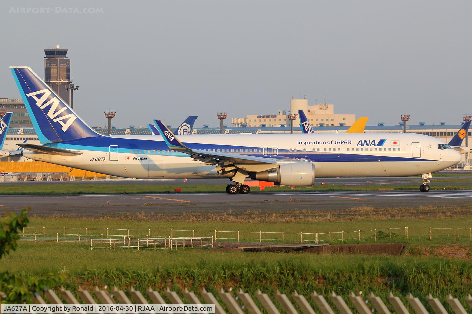 JA627A, 2012 Boeing 767-381/ER C/N 40898, at nrt