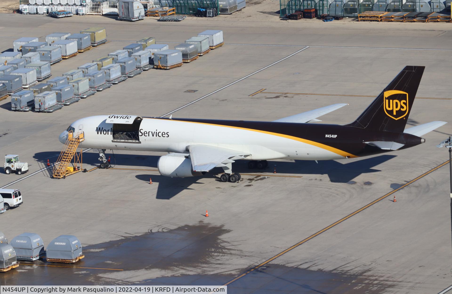 N454UP, 1995 Boeing 757-24APF C/N 25475, Boeing 757-24APF