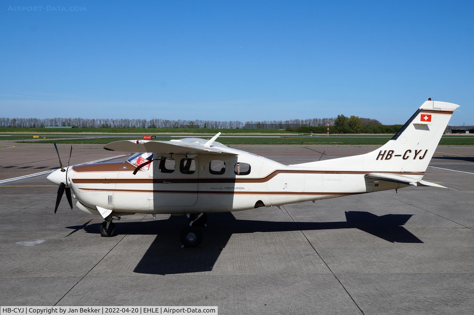 HB-CYJ, 1985 Cessna P210R Pressurised Centurion C/N P21000836, Lelystad Airport