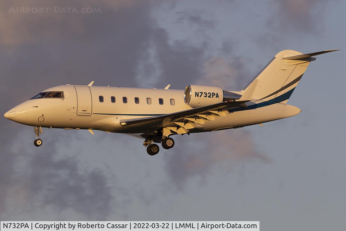 N732PA, 2013 Bombardier Challenger 605 (CL-600-2B16) C/N 5916, Runway 31