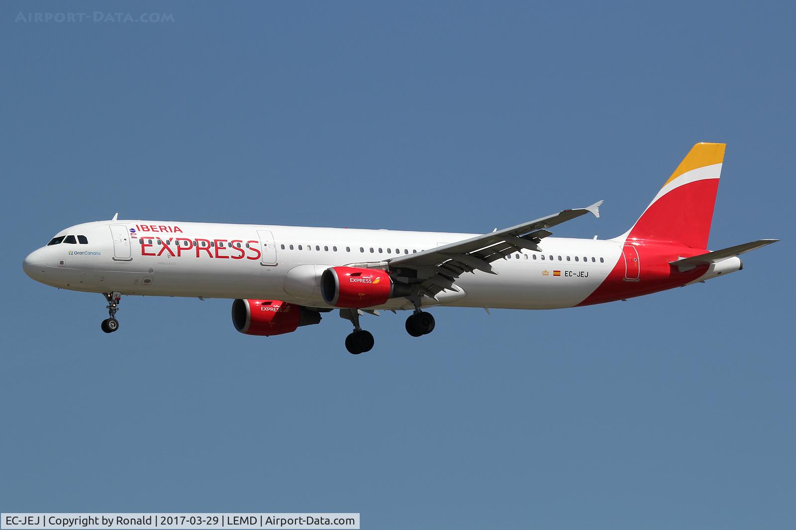 EC-JEJ, 2005 Airbus A321-211 C/N 2381, at mad