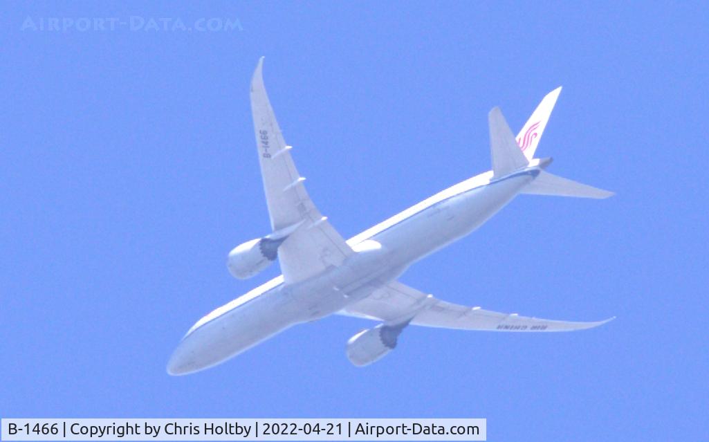 B-1466, 2017 Boeing 787-9 Dreamliner C/N 34314, Dreamliner out of Heathrow bound for Chongqing, China over Potters Bar, Herts