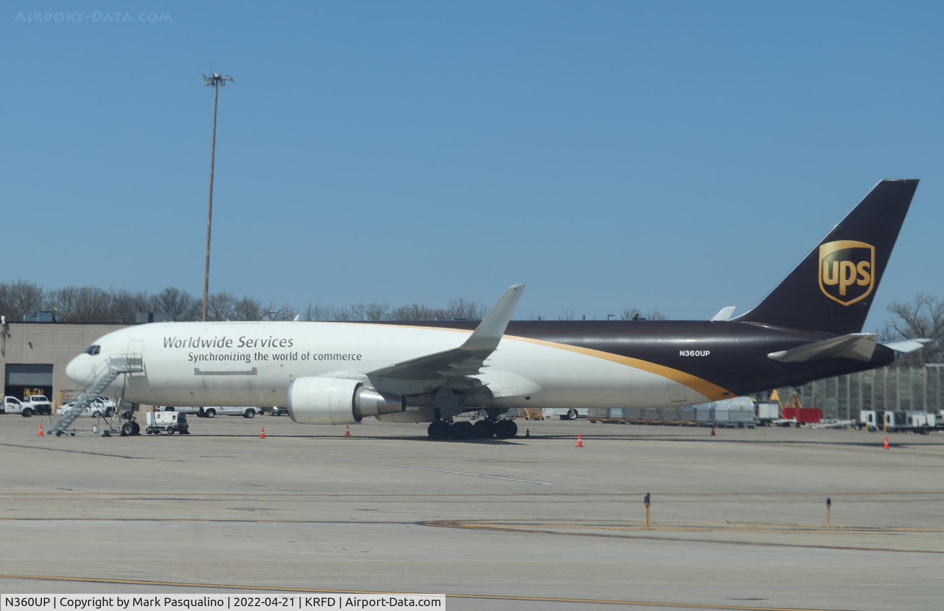 N360UP, 2013 Boeing 767-34AF/ER C/N 37946, Boeing 767-3AF/ER