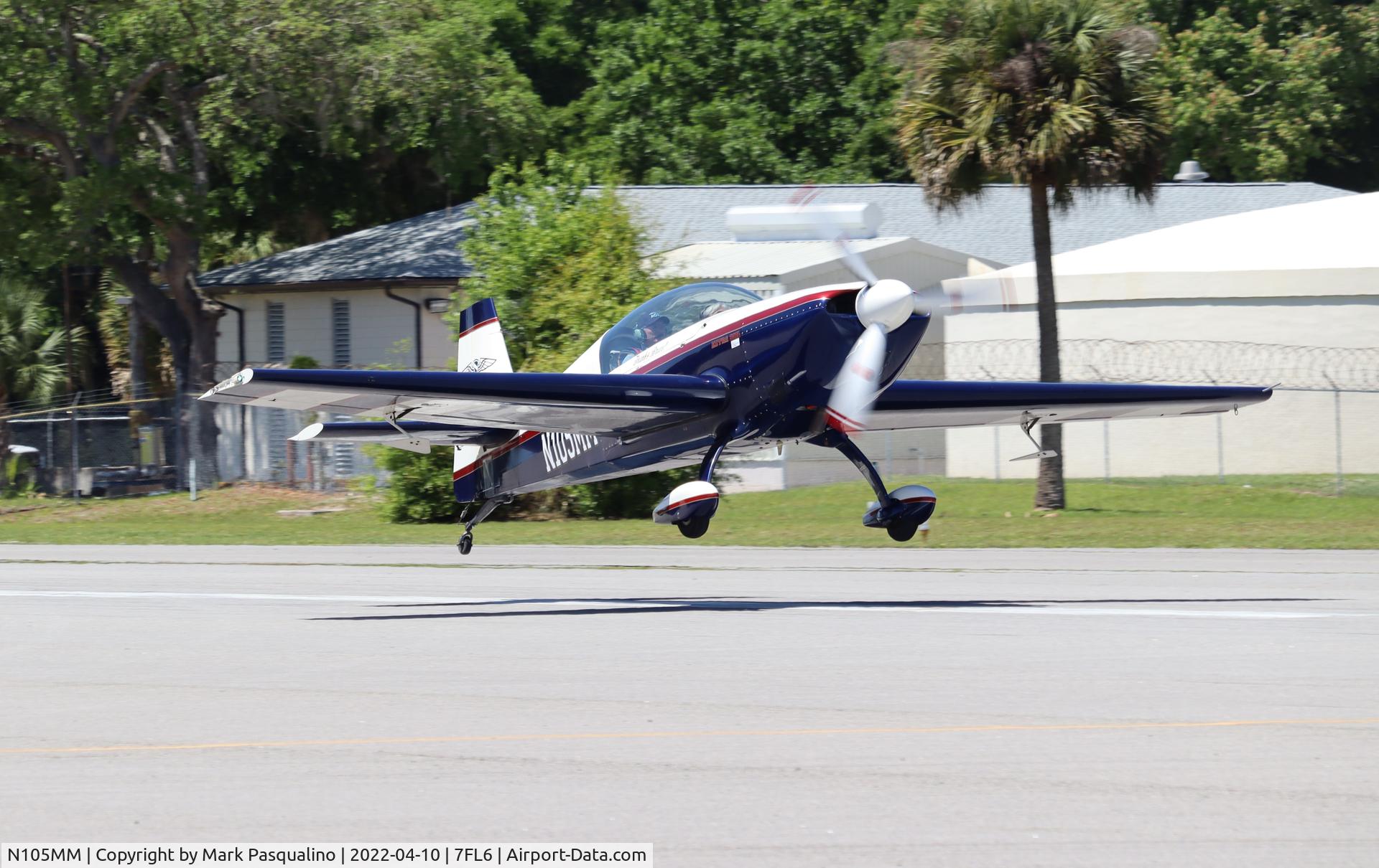 N105MM, 1998 Extra EA-300L C/N 071, Extra EA-300L