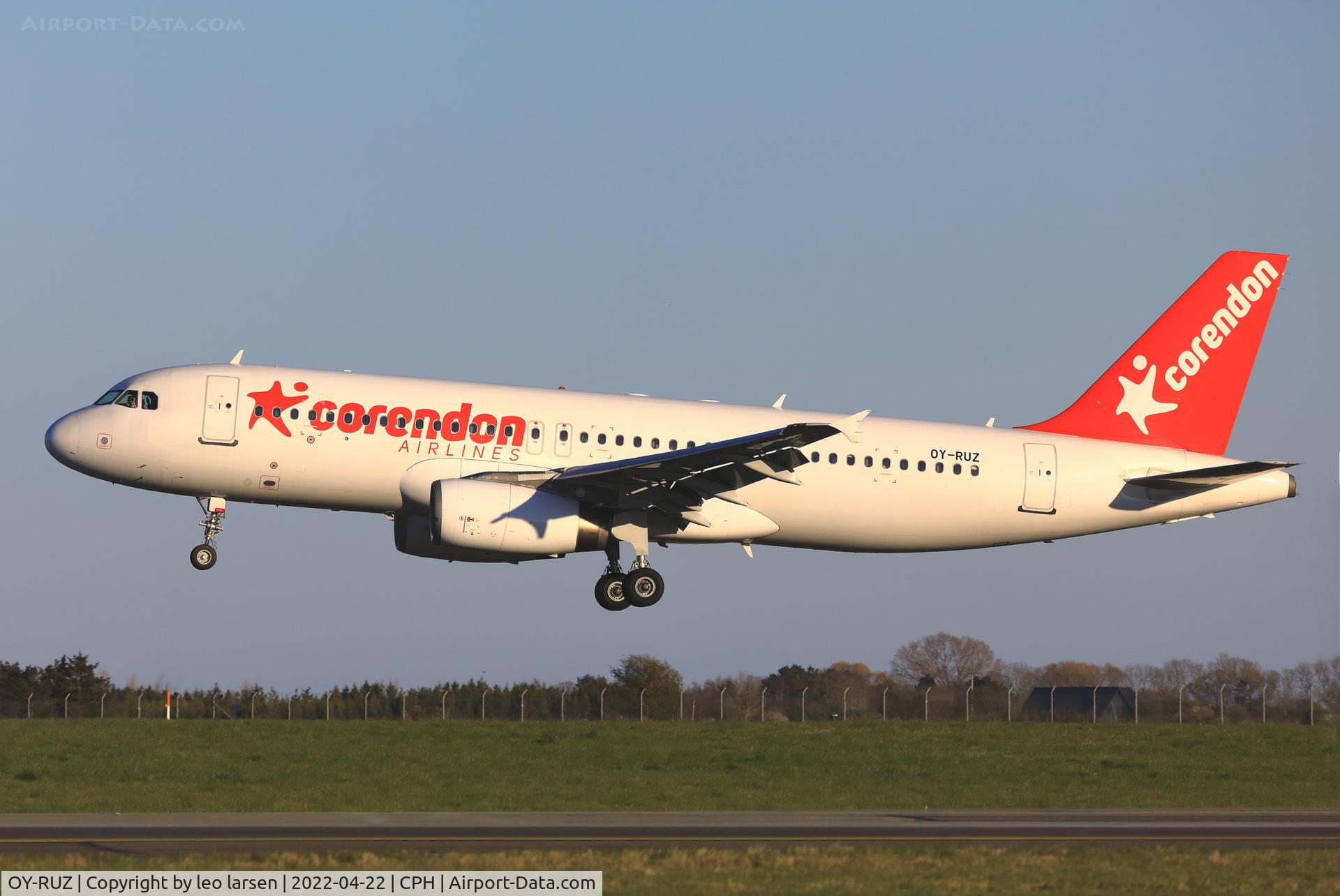 OY-RUZ, 1998 Airbus A320-233 C/N 839, Copenhagen 22.4.2022