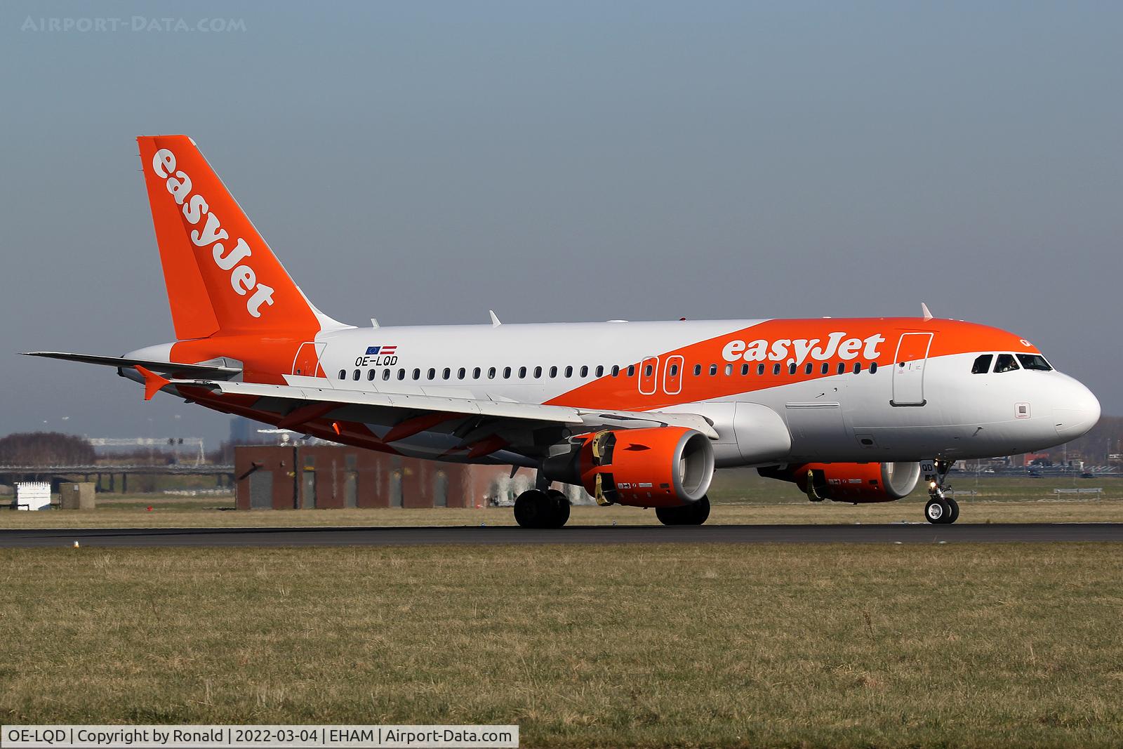 OE-LQD, 2008 Airbus A319-111 C/N 3763, at spl