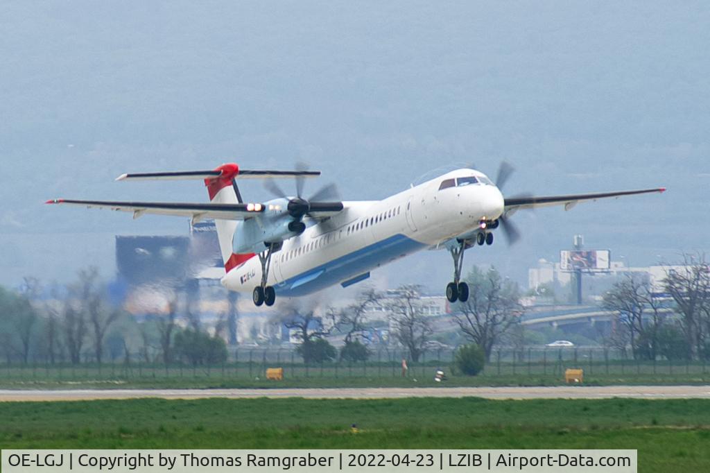 OE-LGJ, 2005 De Havilland Canada DHC-8-402Q Dash 8 C/N 4104, Austrian Airlines De Havilland Canada Dash 8-402Q