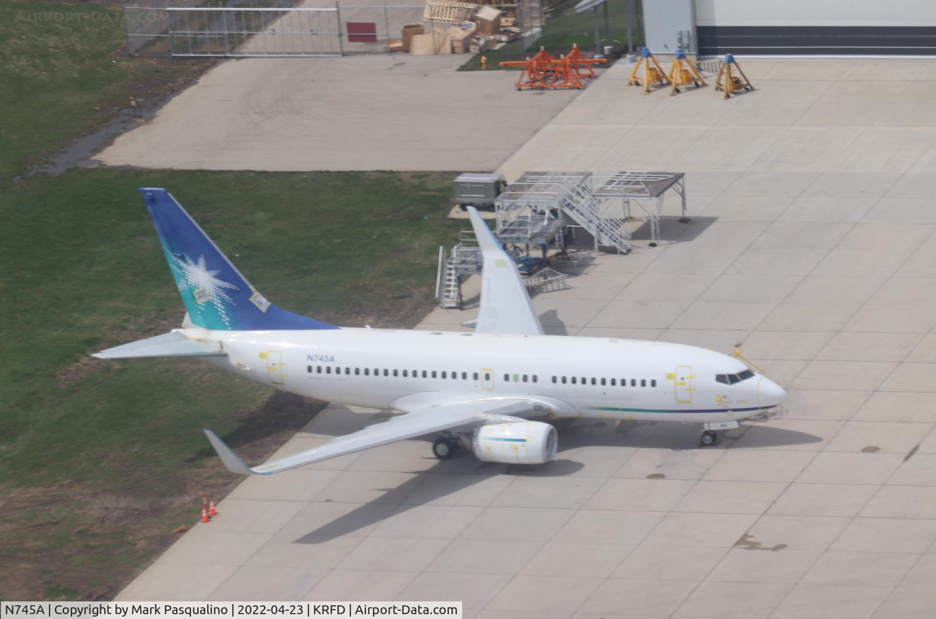 N745A, 2001 Boeing 737-7AX C/N 30185, Boeing 737-7AX