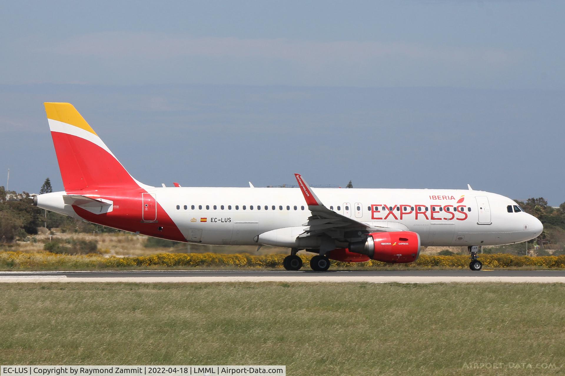 EC-LUS, 2013 Airbus A320-216 C/N 5501, A320 EC-LUS Iberia Express