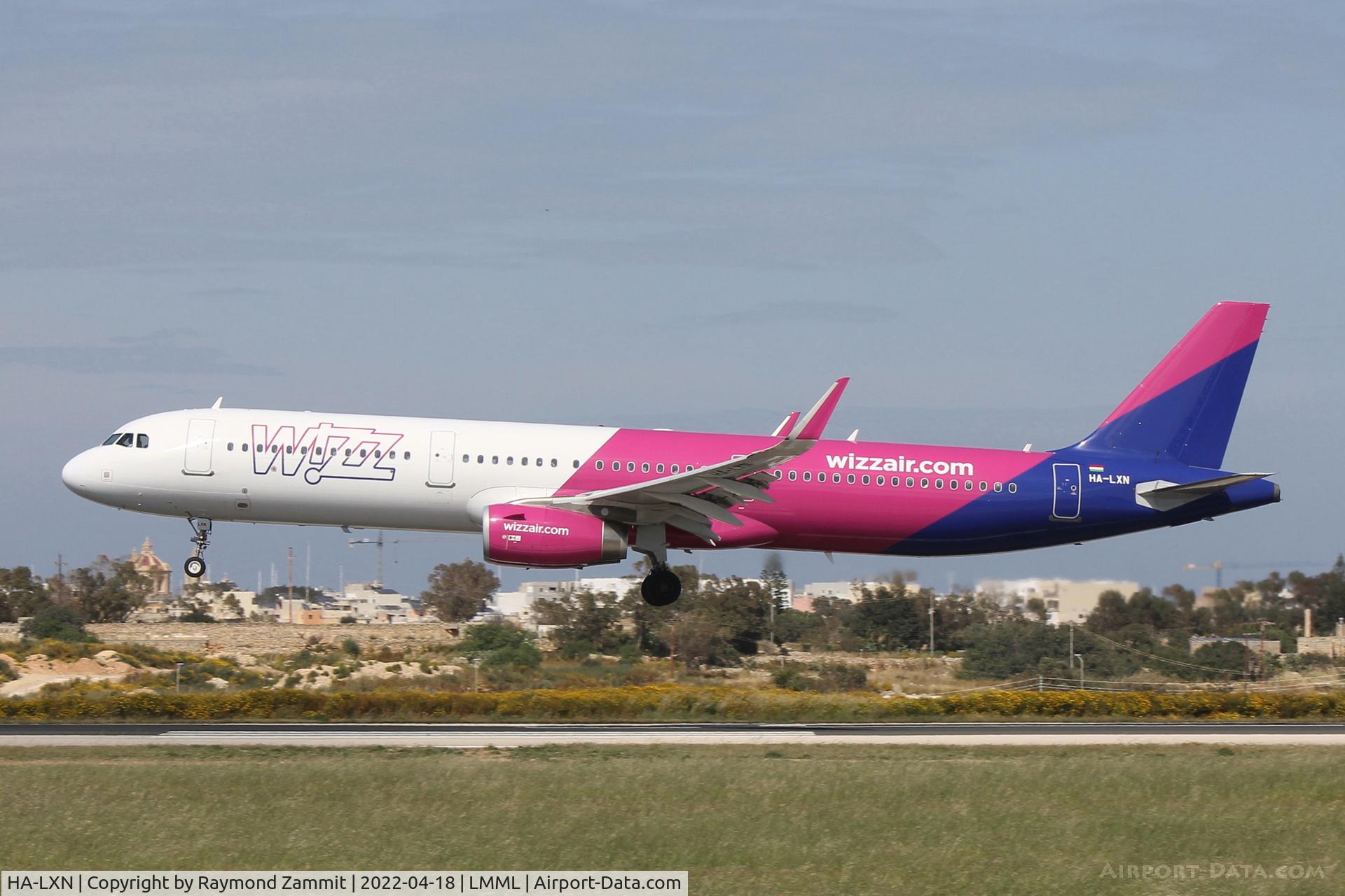HA-LXN, 2017 Airbus A321-200 C/N 7532, A321 HA-LXN Wizzair